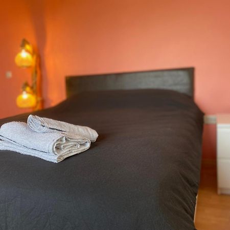 Apartamento Spacious House Near The Airport Arnavutkoy Exterior foto